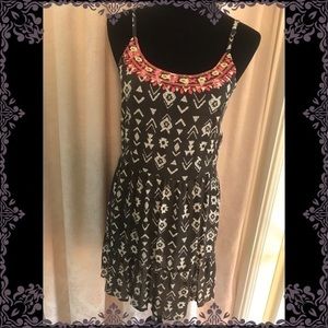 NWT DARLING DRESS 😘😘😘